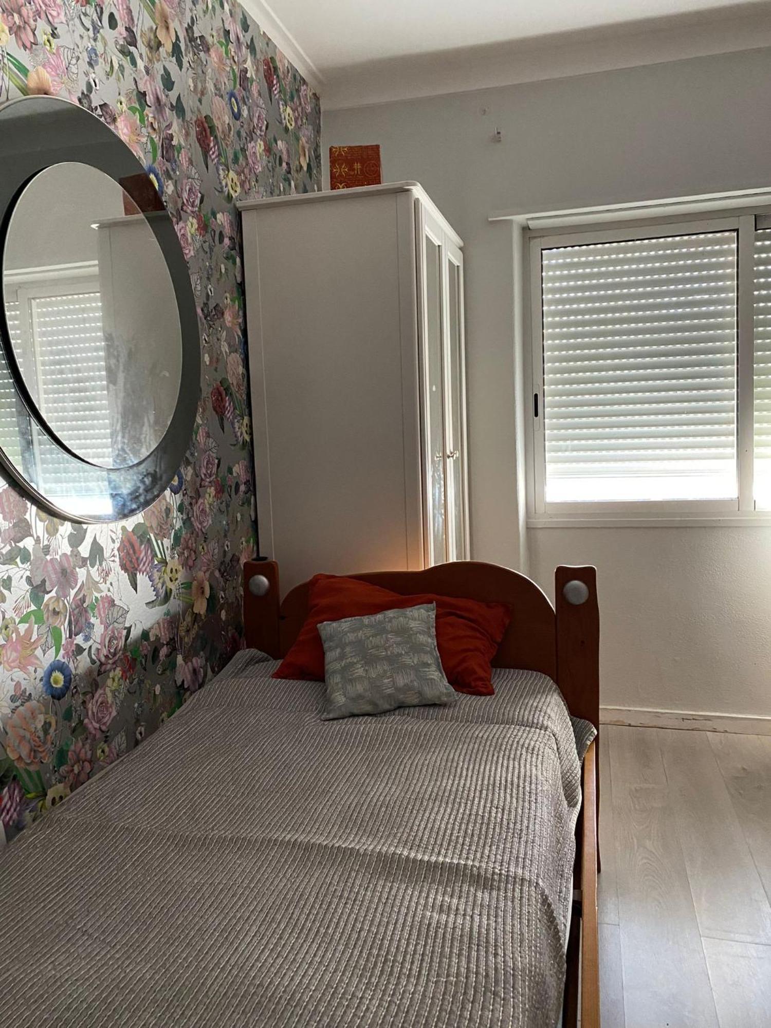 Вилла Casa Em Charneca De Caparica Экстерьер фото